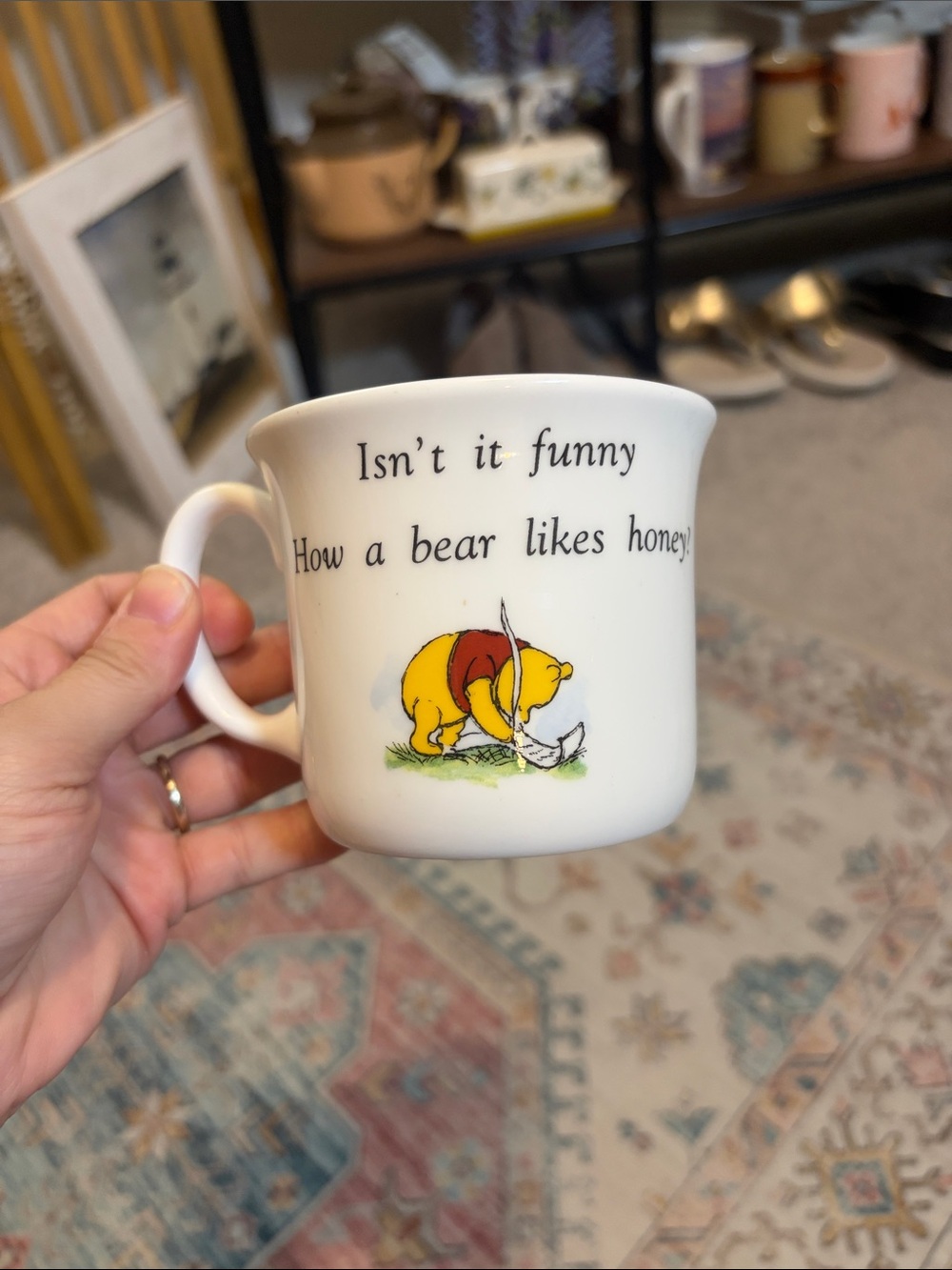 Vintage Disney Winnie the Pooh Mug Made in England Piglet Honey Pot Collectible - Picture 2 of 4